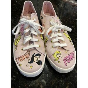 Women's KEDS Pale Pink Betty & Veronica/Archie’s Sneakers/Stars/Size 11/EUC